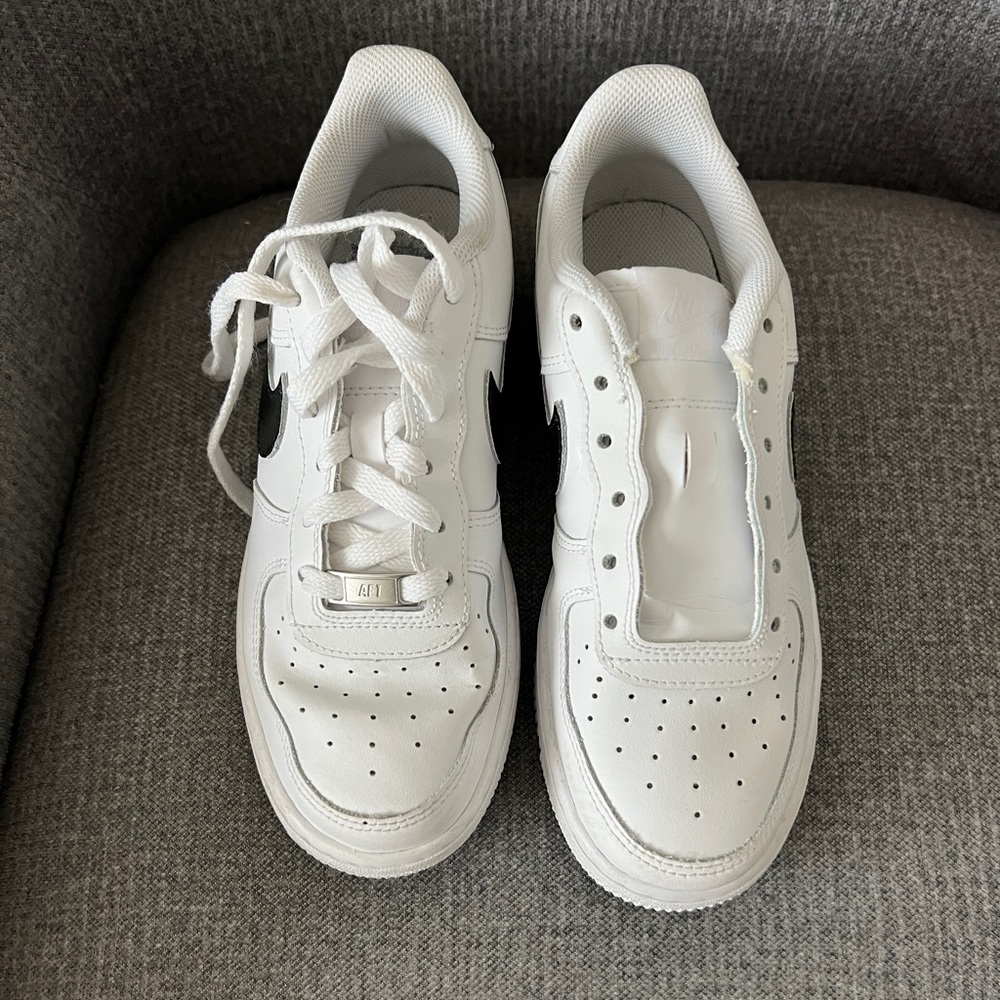 Nike Air Force 1 - Picture 5 of 6